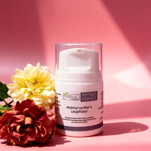 Антивозрастной укрепляющий крем для лица с мгновенным лифтинг-эффектом Peptides Essence 30 мл VERSAL